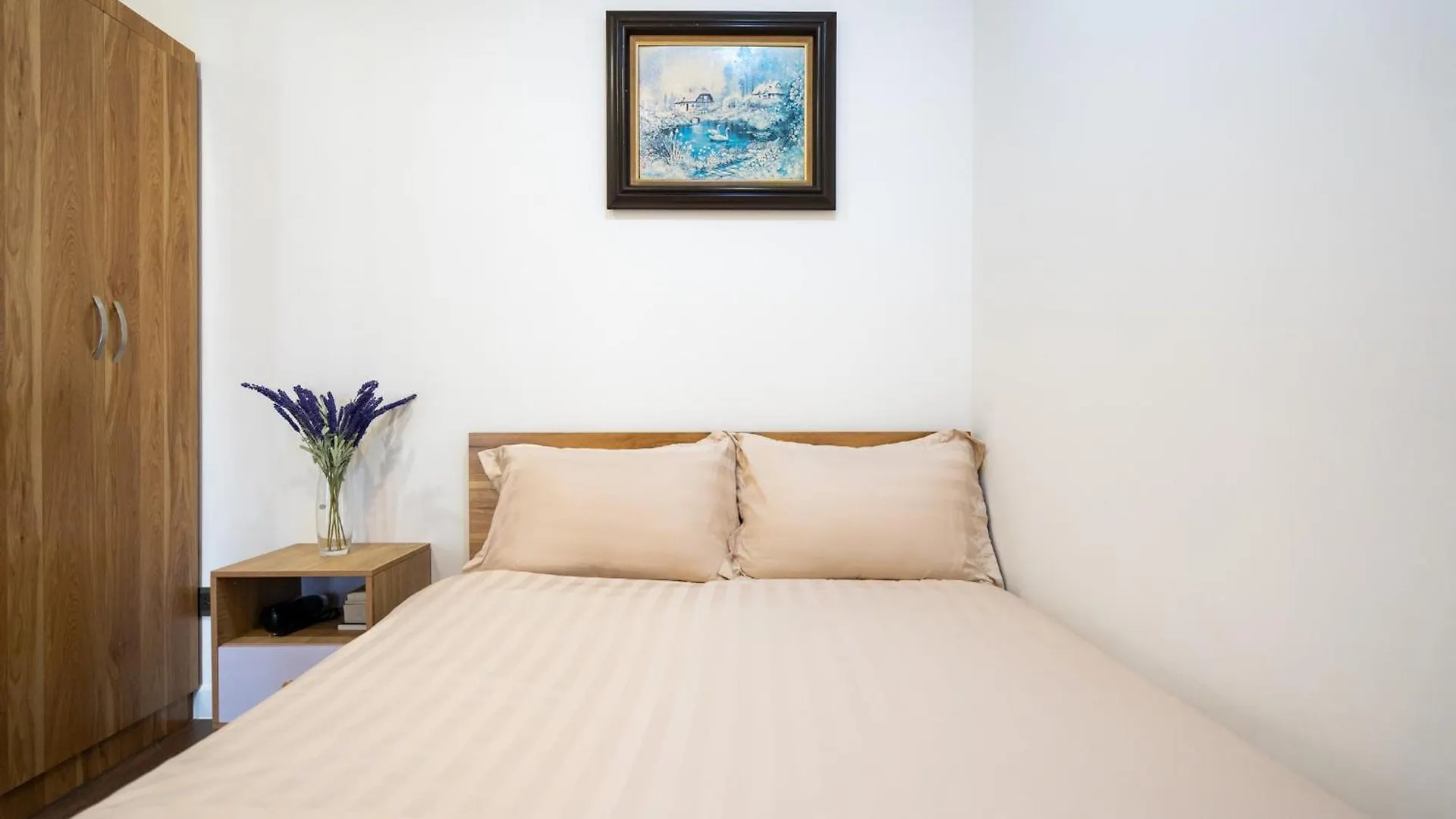 1St District - Best Price/Two Bedrooms Apartments - The Soho Ho Chi Minh Wietnam
