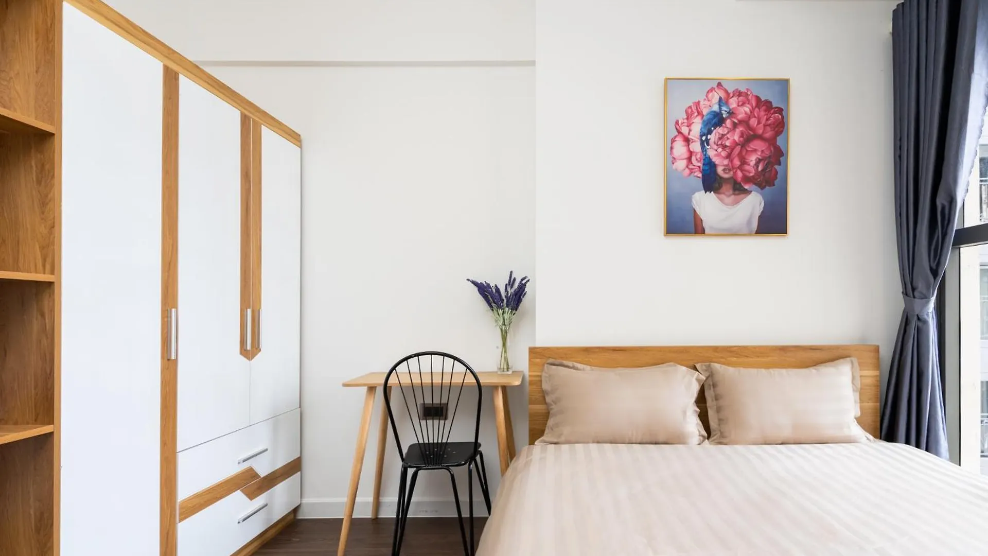 1St District - Best Price/Two Bedrooms Apartments - The Soho Ho Chi Minh 0*,  Wietnam